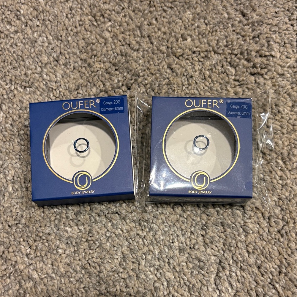 OUFER Blue Clicker Hoop Pair